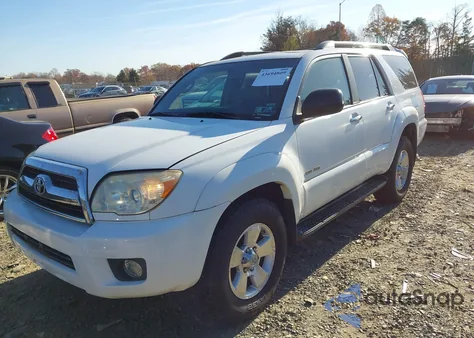 2009 Toyota 4Runner Sr5 V6 z USA, uszkodzony, nr VIN JTEBU14R19K036501